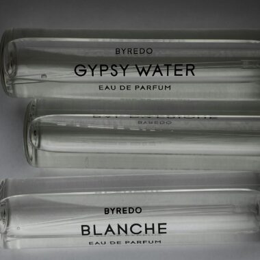 Close-up product photography of Byredo Gypsy Water and Blanche perfume bottles.